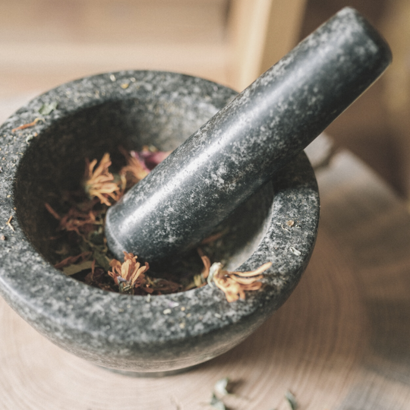 Learn Herbal Medicine - Picture of Mortar and Pestle